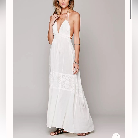 Free People Dresses & Skirts - Free People Endless Summer White Triangle Top Maxi Dress size XS